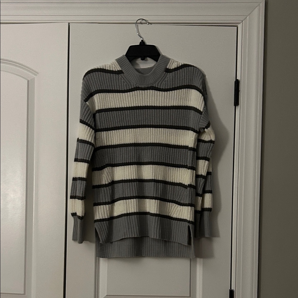 SO Women's Gray and Cream Striped Sweater